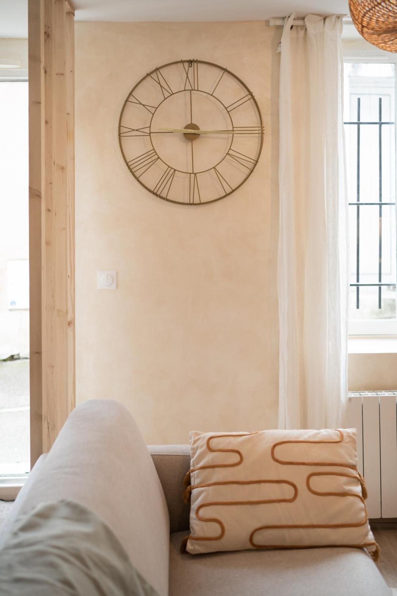 Sollys Apartment Оксер Екстериор снимка